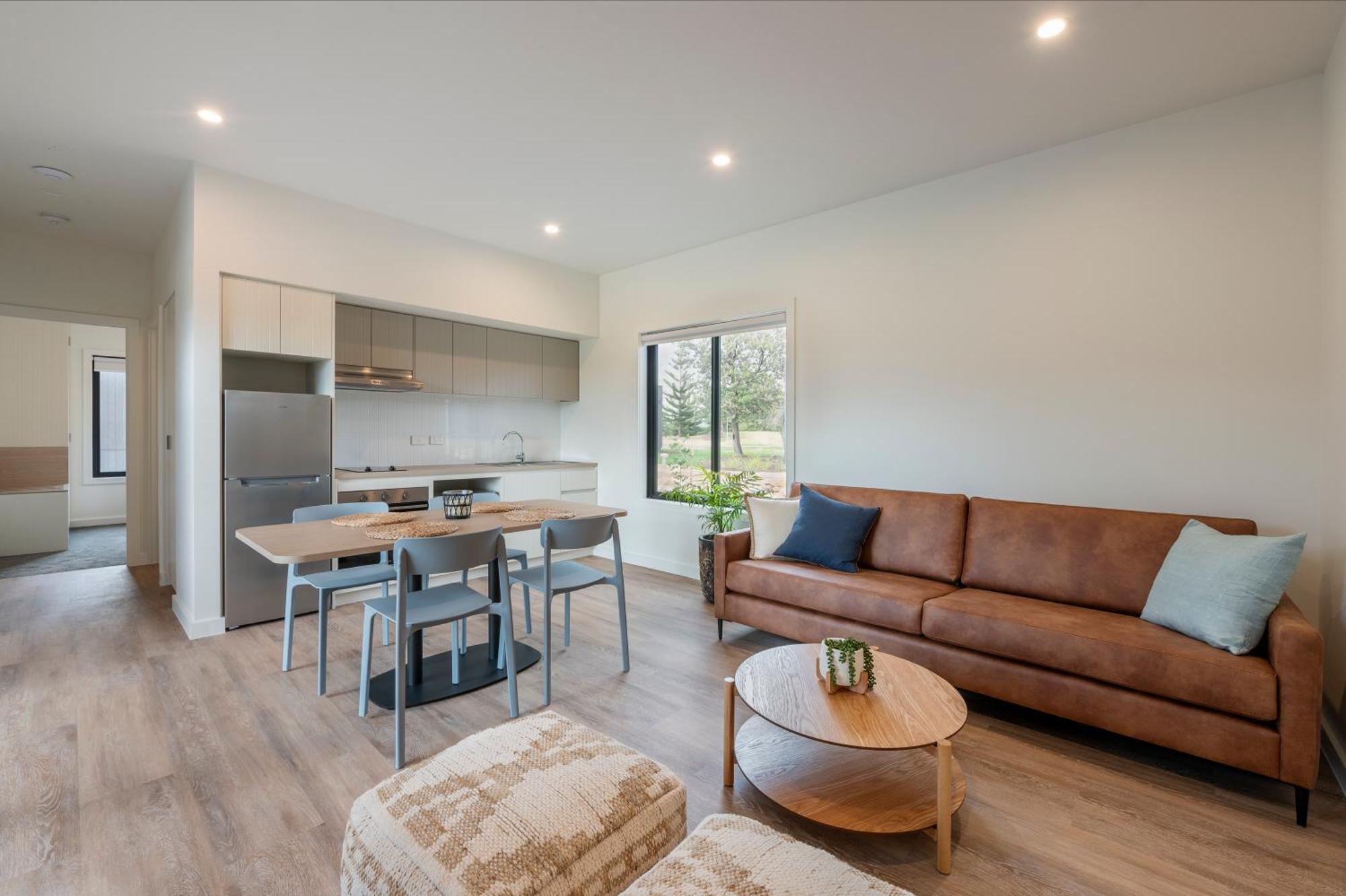 The Retreat West Beach Parks Adelaide Bilik gambar